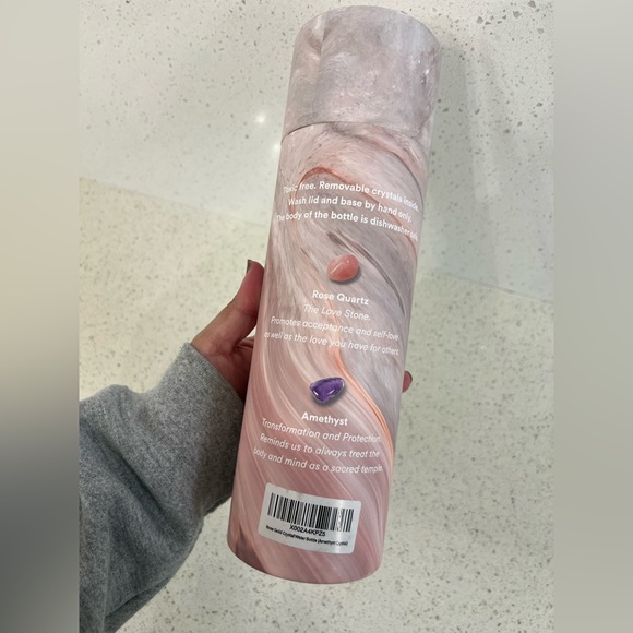 NWT Novo Amethyst Water Bottle Healing Crystal Bottle - Picture 7 of 7